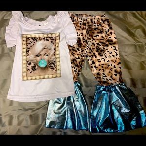 Marilyn Monroe Boutique bell bottom outfit